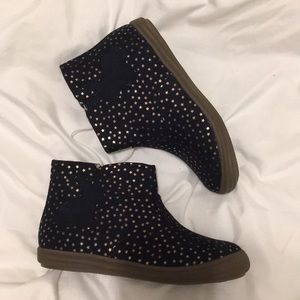 Cat & Jack girls boots